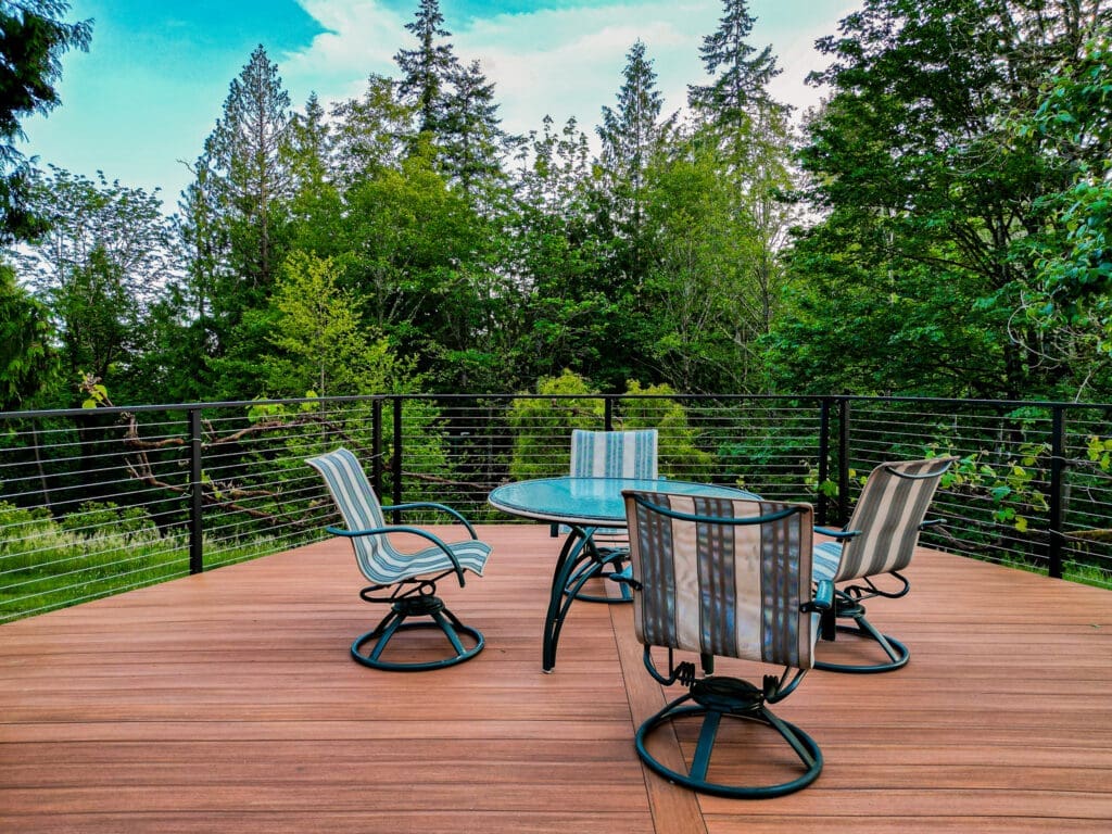 Cable Railing on Composite Deck in issaquah
