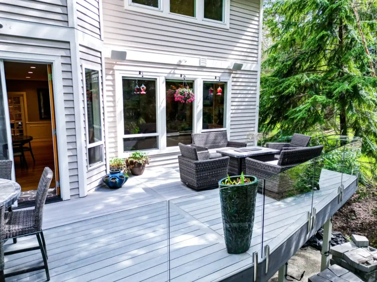 Glass railing